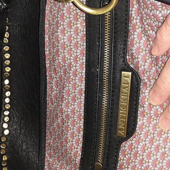 Black leather feel bag - Picture 3 of 3
